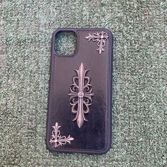iPhone case - Picture 1 of 2